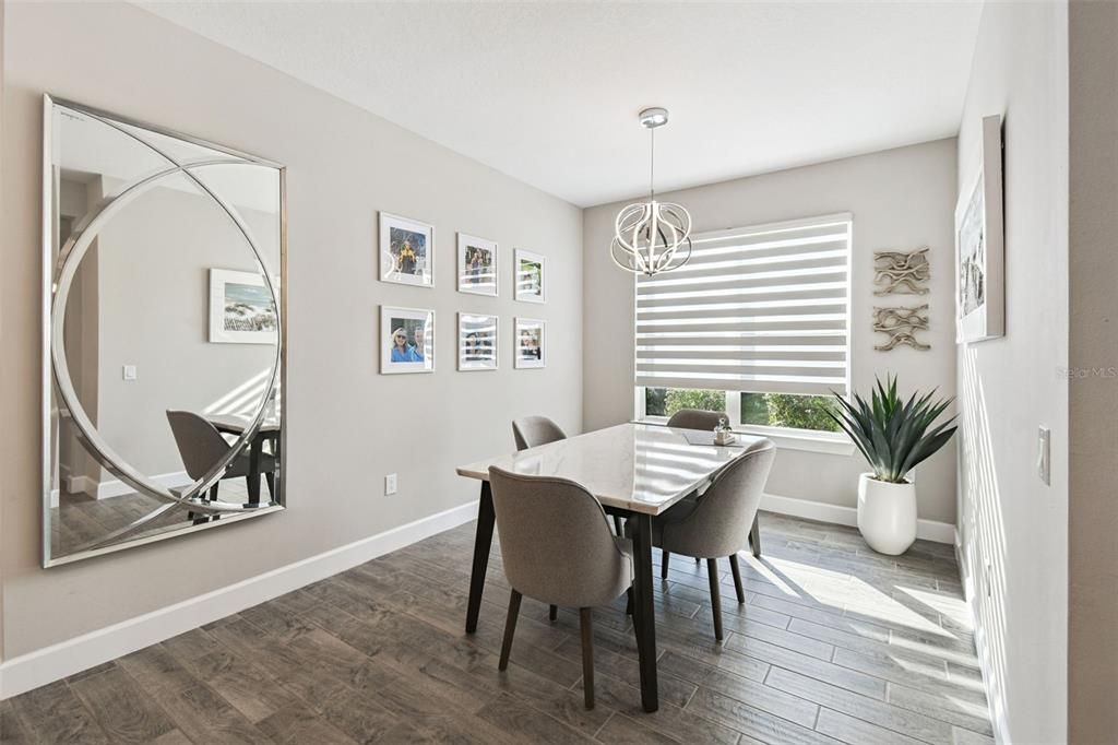 En Venta: $374,900 (3 camas, 2 baños, 1653 Pies cuadrados)