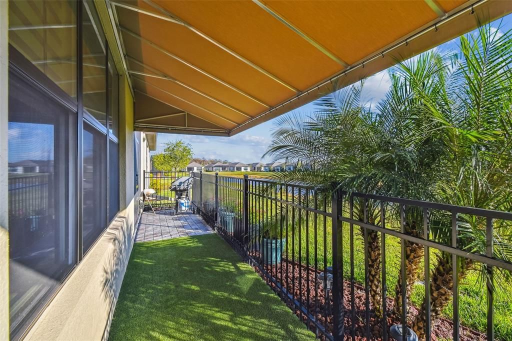 En Venta: $374,900 (3 camas, 2 baños, 1653 Pies cuadrados)