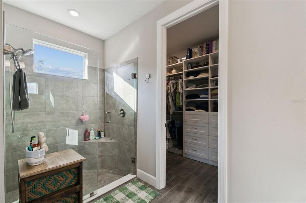 En Venta: $374,900 (3 camas, 2 baños, 1653 Pies cuadrados)