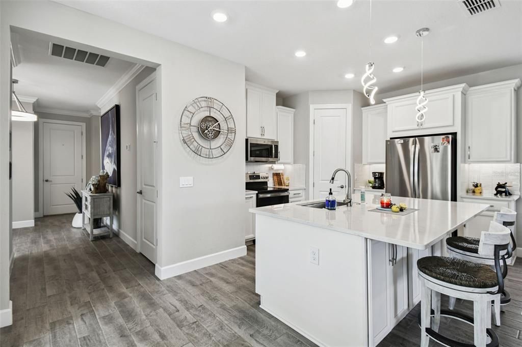 En Venta: $374,900 (3 camas, 2 baños, 1653 Pies cuadrados)