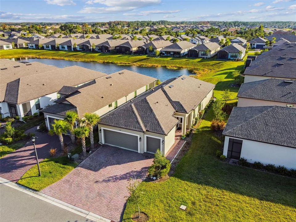 En Venta: $374,900 (3 camas, 2 baños, 1653 Pies cuadrados)