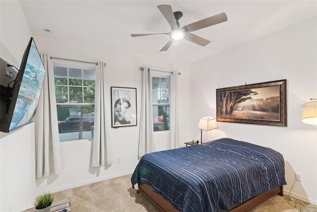 待售: $995,000 (5 贝兹, 4 浴室, 3602 平方英尺)