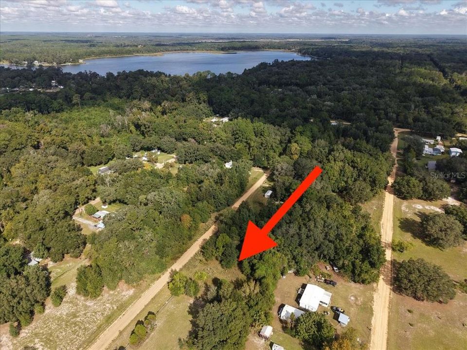 待售: $9,900 (0.22 acres)