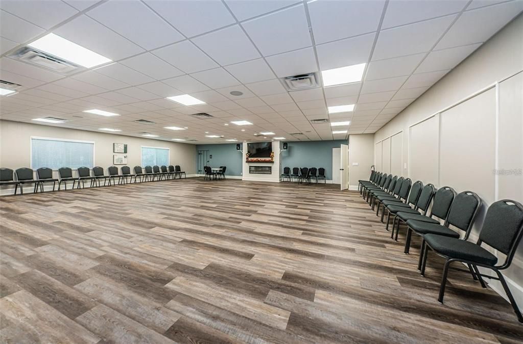 For Sale: $429,000 (2 beds, 2 baths, 1760 Square Feet)