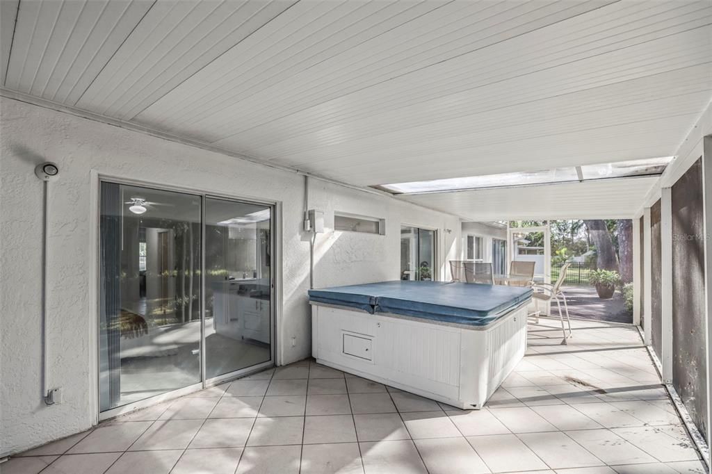 For Sale: $429,000 (2 beds, 2 baths, 1760 Square Feet)