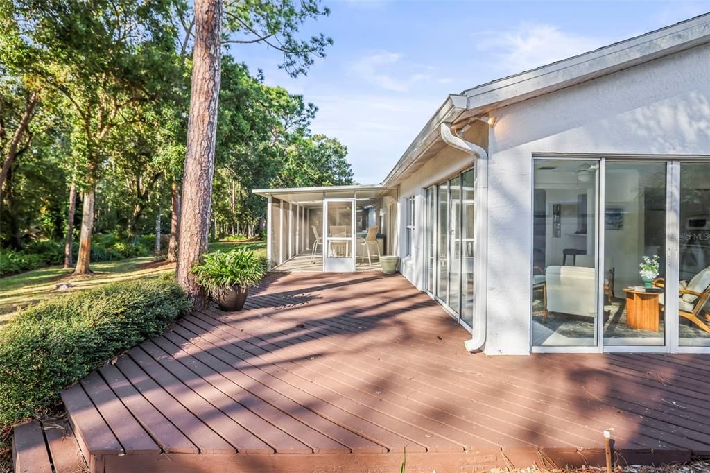 For Sale: $429,000 (2 beds, 2 baths, 1760 Square Feet)