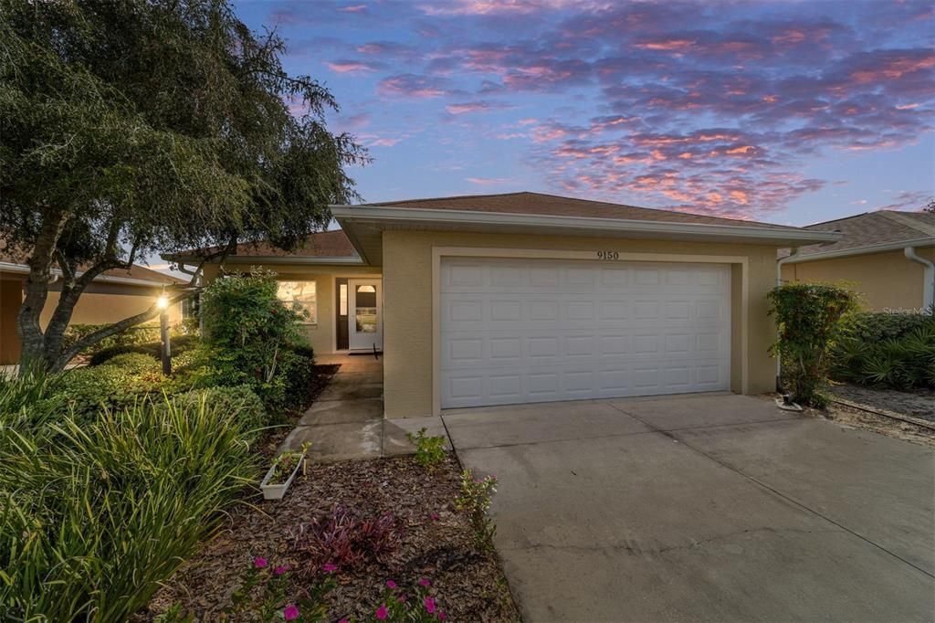 For Sale: $220,000 (2 beds, 2 baths, 1420 Square Feet)