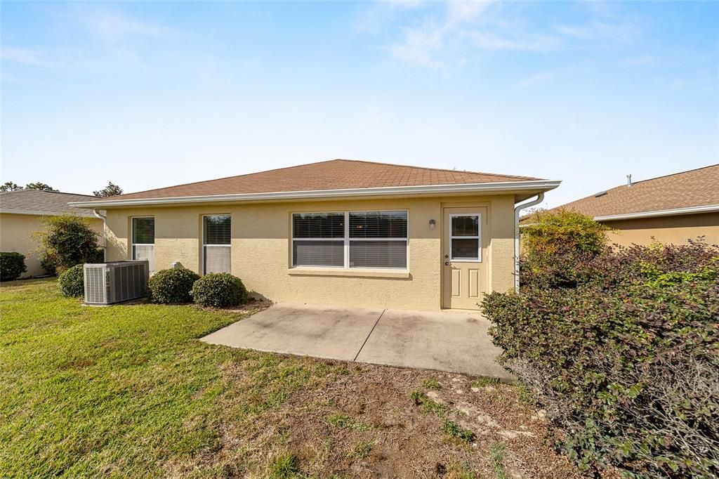 For Sale: $220,000 (2 beds, 2 baths, 1420 Square Feet)