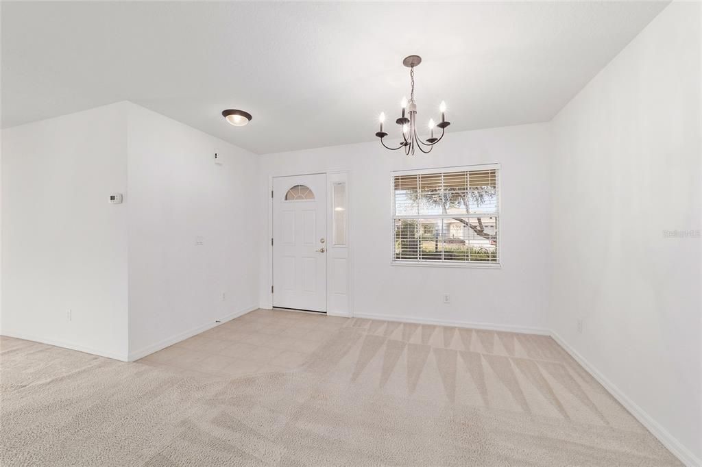 For Sale: $220,000 (2 beds, 2 baths, 1420 Square Feet)