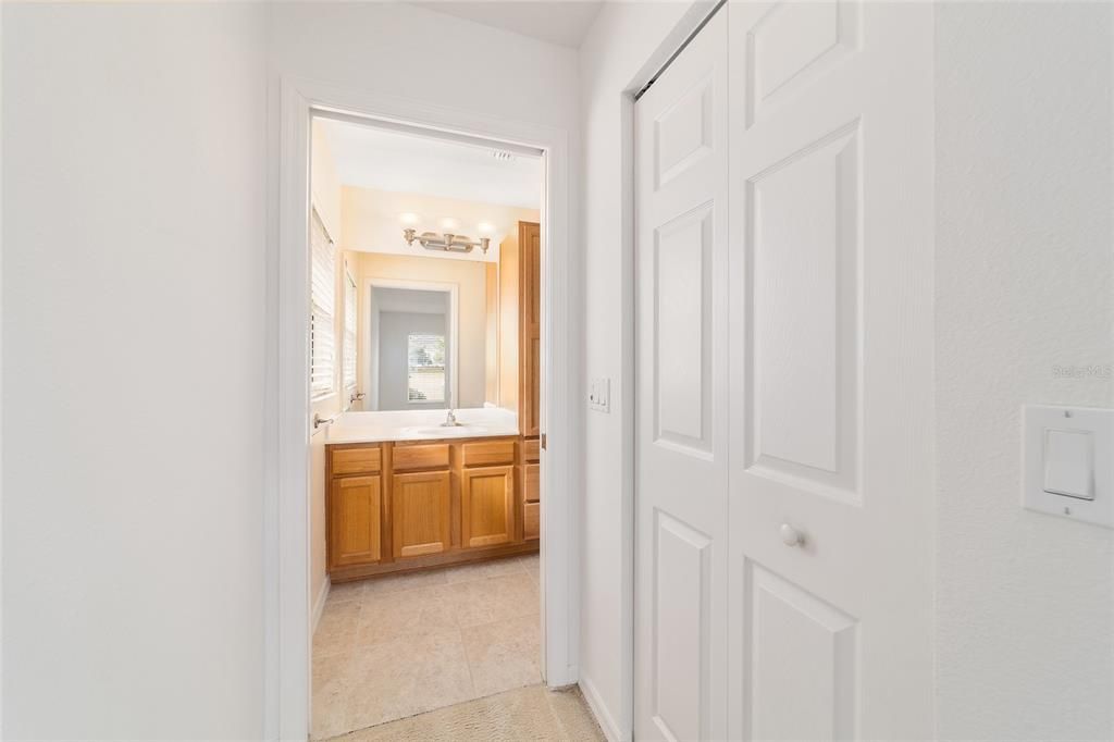 For Sale: $220,000 (2 beds, 2 baths, 1420 Square Feet)