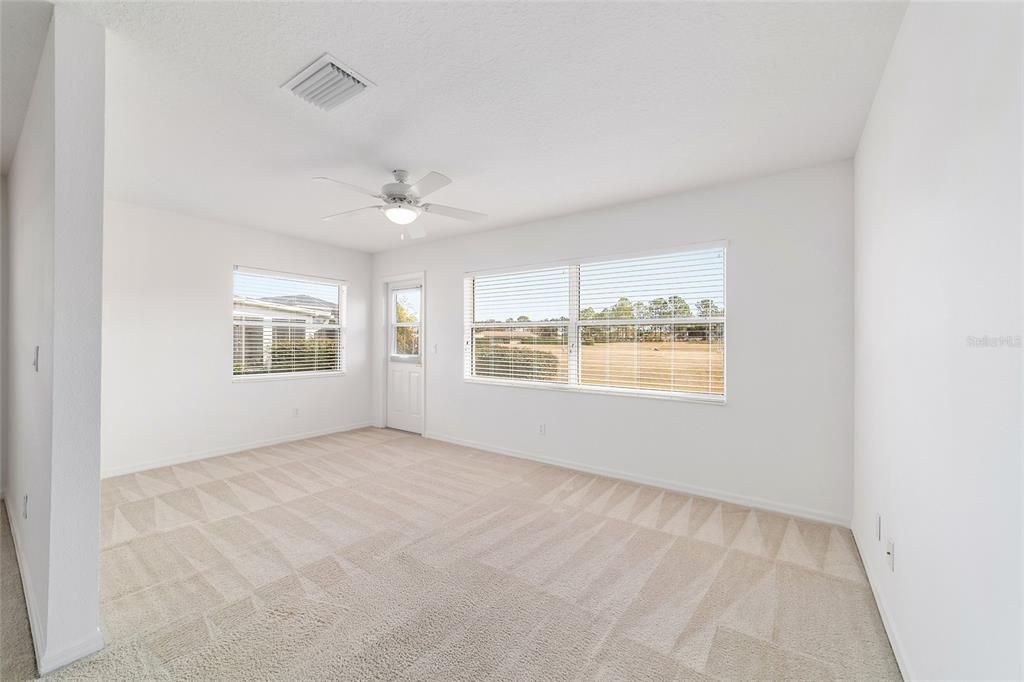 For Sale: $220,000 (2 beds, 2 baths, 1420 Square Feet)