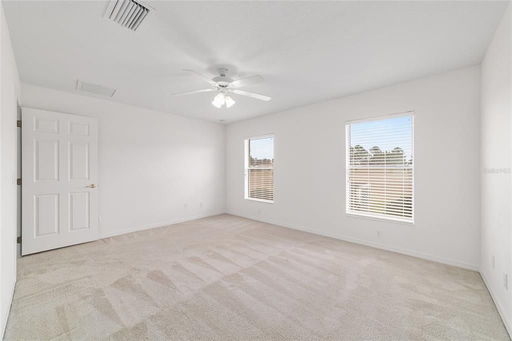 For Sale: $220,000 (2 beds, 2 baths, 1420 Square Feet)