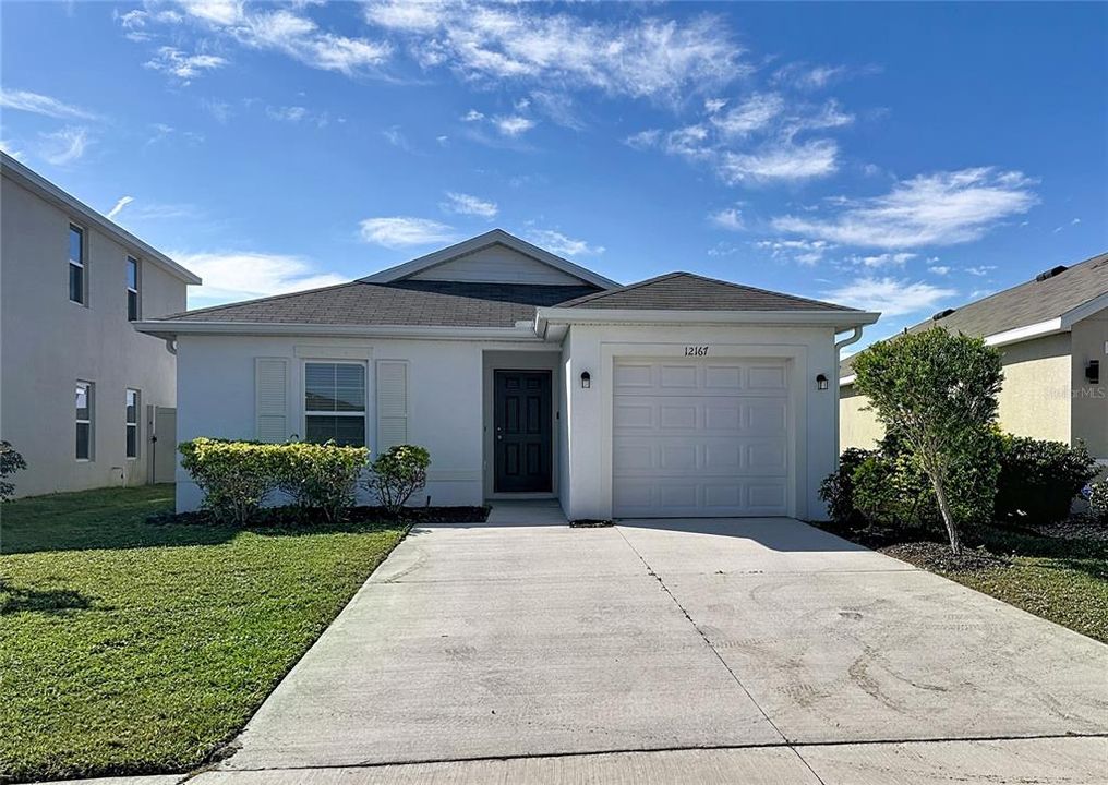 На продажу: $325,000 (4 спален, 2 ванн, 1406 Квадратных фут)