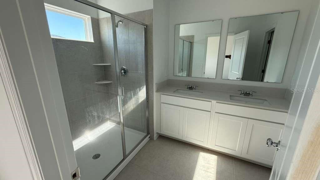 В аренду: $2,090 (3 спален, 2 ванн, 1689 Квадратных фут)