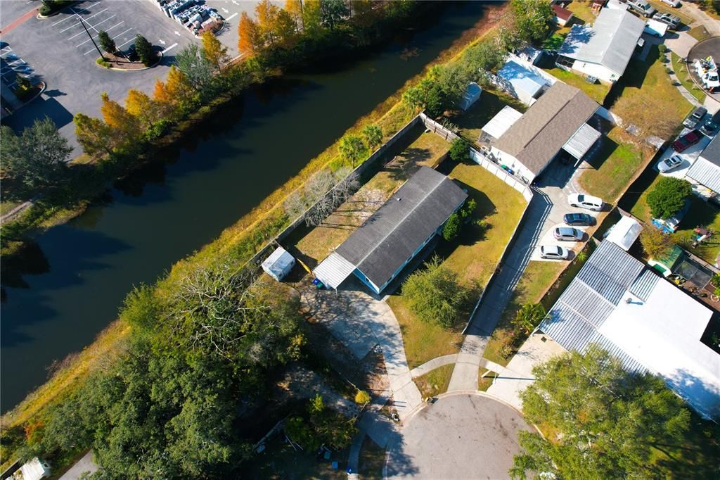 На продажу: $324,900 (4 спален, 2 ванн, 1782 Квадратных фут)