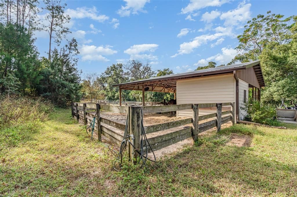 For Sale: $1,400,000 (3 beds, 2 baths, 1900 Square Feet)