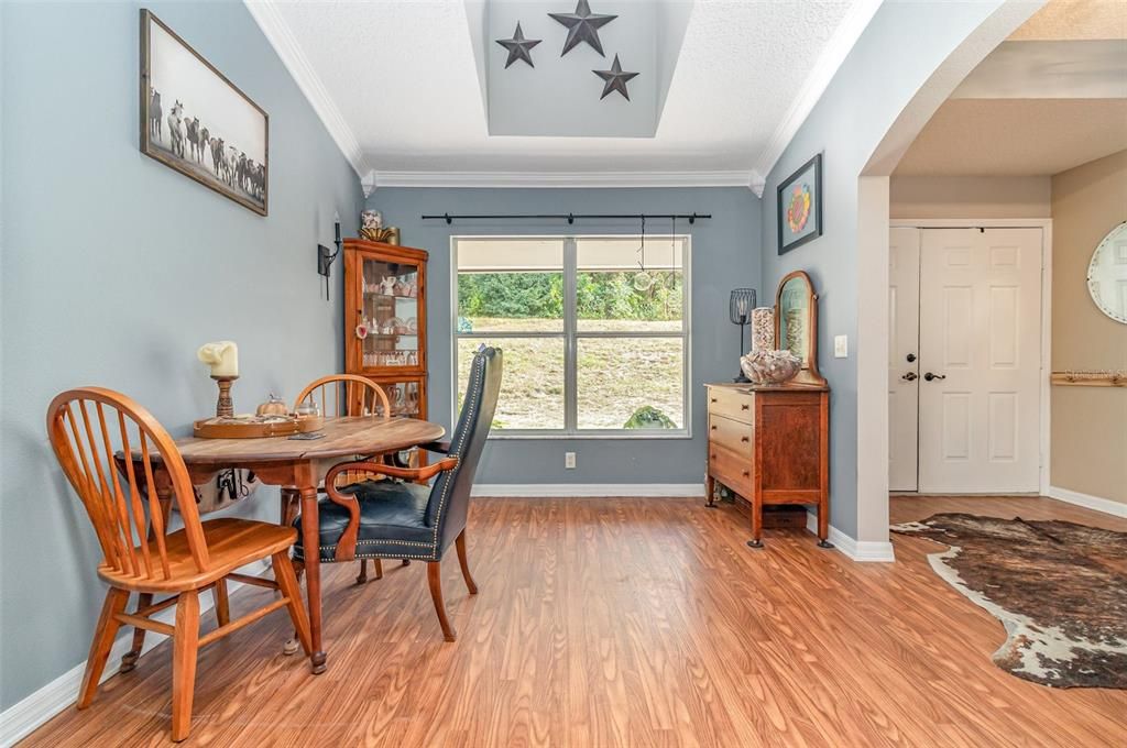 For Sale: $1,400,000 (3 beds, 2 baths, 1900 Square Feet)