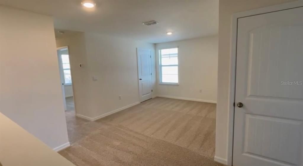Active With Contract: $2,590 (3 beds, 2 baths, 1814 Square Feet)