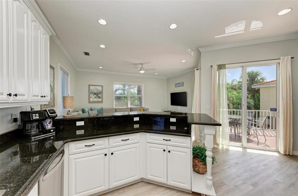 For Sale: $1,765,000 (3 beds, 3 baths, 2703 Square Feet)