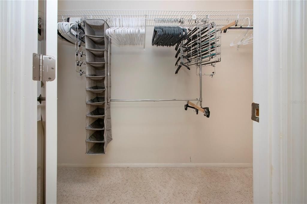 For Sale: $895,000 (2 beds, 2 baths, 1421 Square Feet)