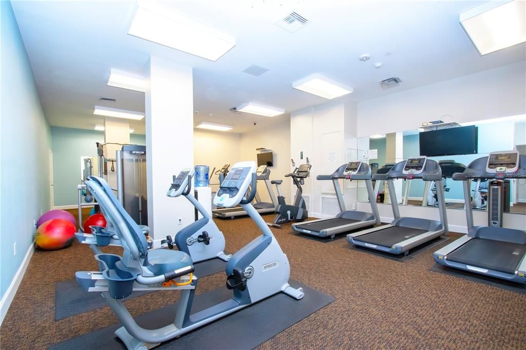 For Sale: $895,000 (2 beds, 2 baths, 1421 Square Feet)