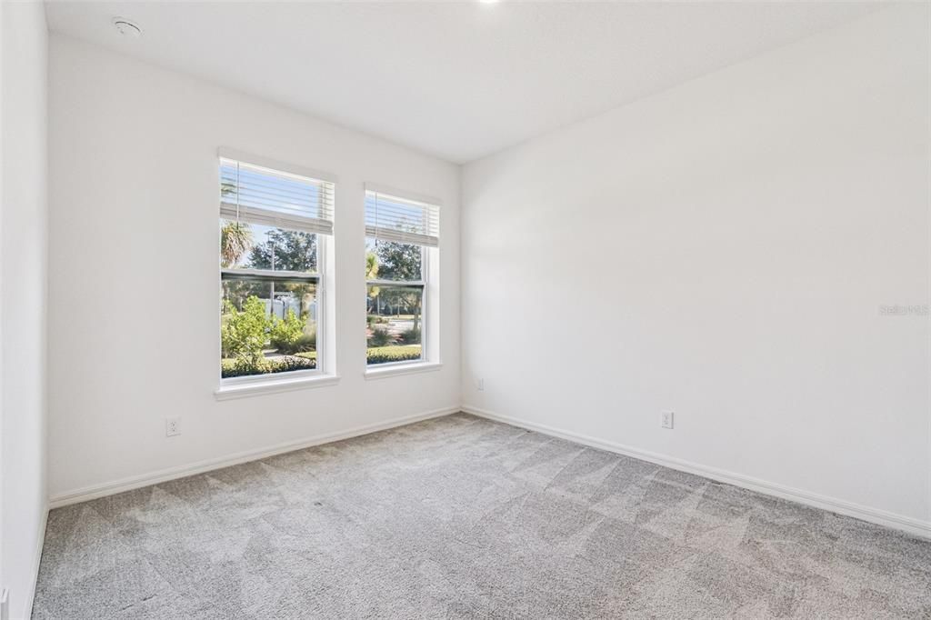 For Rent: $3,200 (3 beds, 3 baths, 2016 Square Feet)