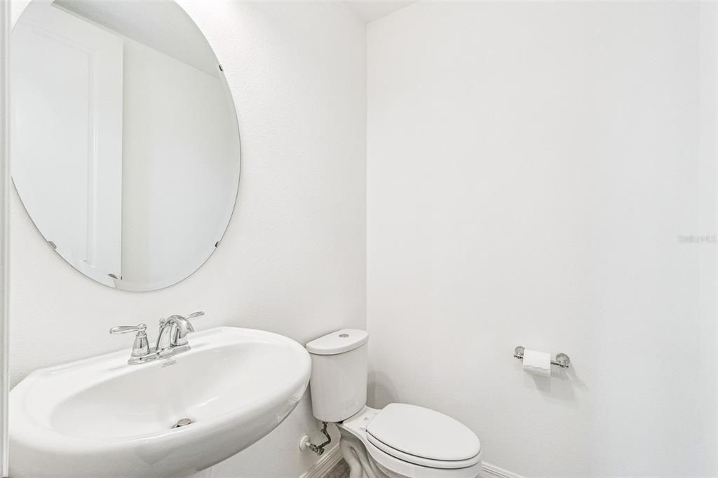 For Rent: $3,200 (3 beds, 3 baths, 2016 Square Feet)