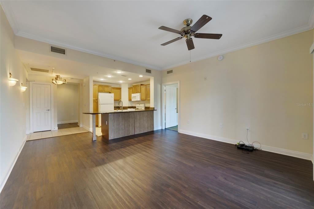 待售: $245,000 (3 贝兹, 2 浴室, 1344 平方英尺)