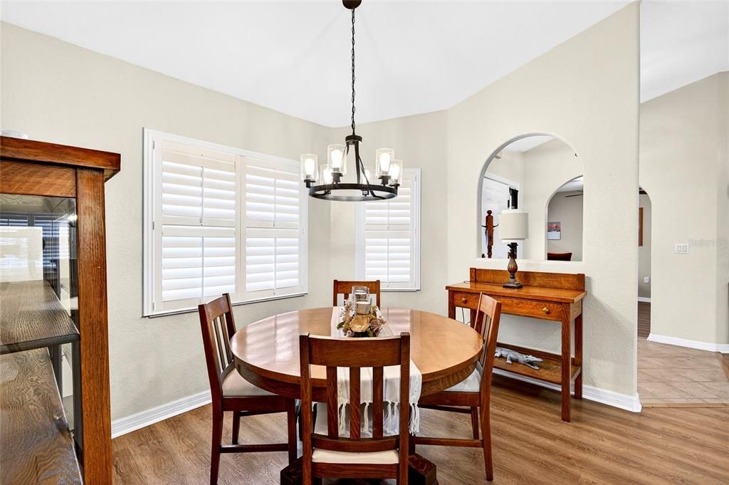 For Sale: $279,900 (3 beds, 2 baths, 2147 Square Feet)