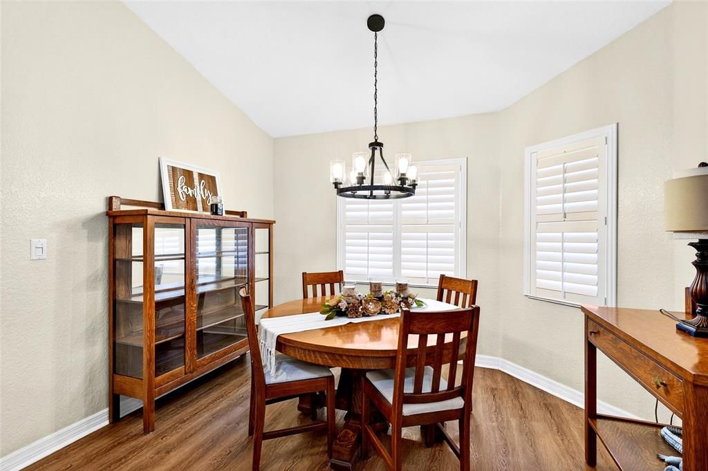 For Sale: $279,900 (3 beds, 2 baths, 2147 Square Feet)