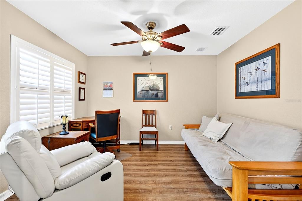 For Sale: $279,900 (3 beds, 2 baths, 2147 Square Feet)