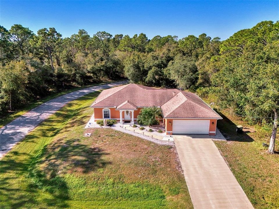 Active With Contract: $279,000 (3 beds, 2 baths, 1562 Square Feet)