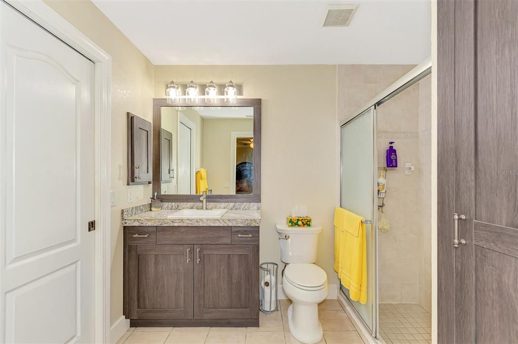 Active With Contract: $279,000 (3 beds, 2 baths, 1562 Square Feet)