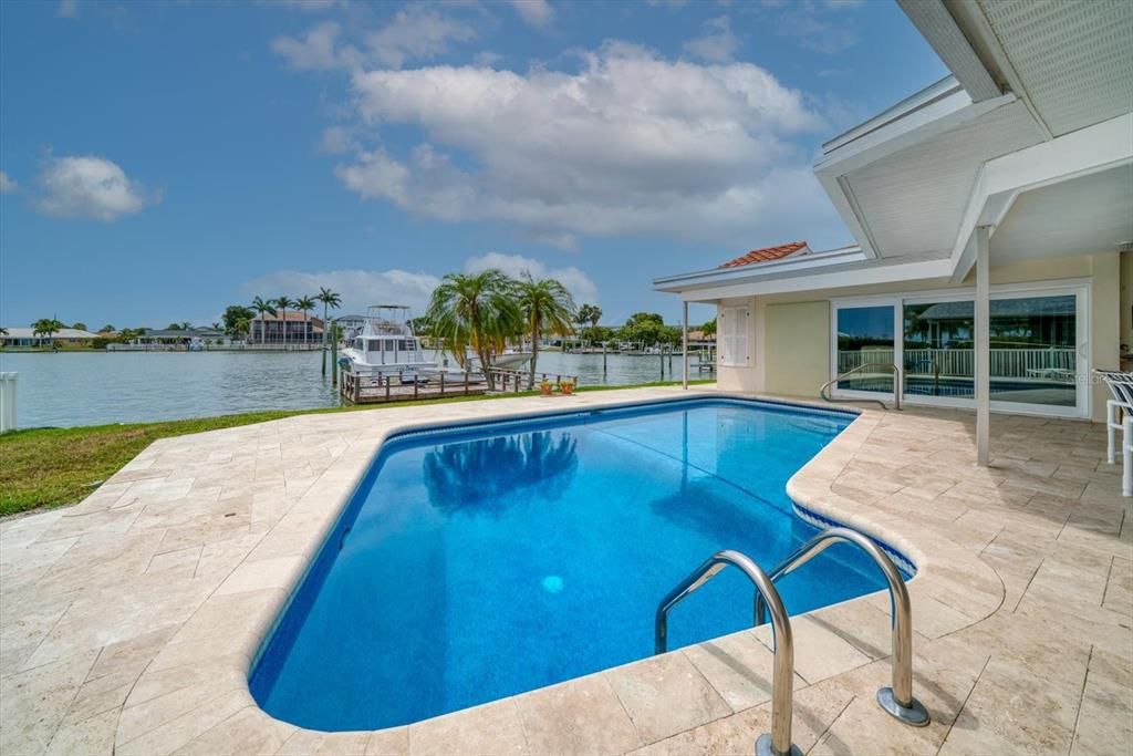 待售: $1,599,999 (3 贝兹, 3 浴室, 2468 平方英尺)