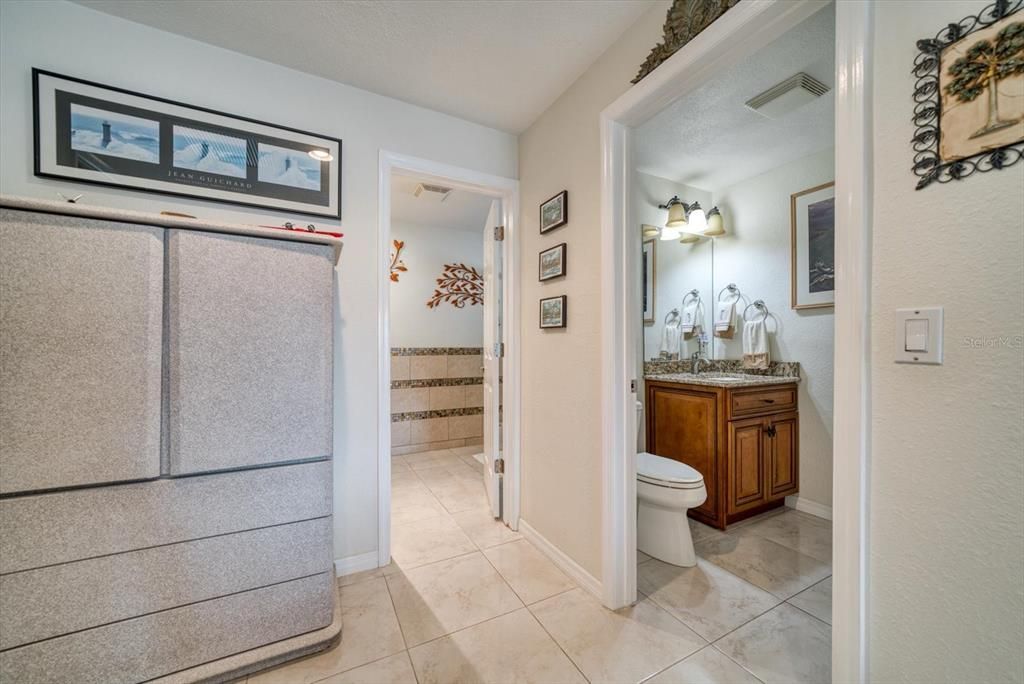 待售: $1,599,999 (3 贝兹, 3 浴室, 2468 平方英尺)