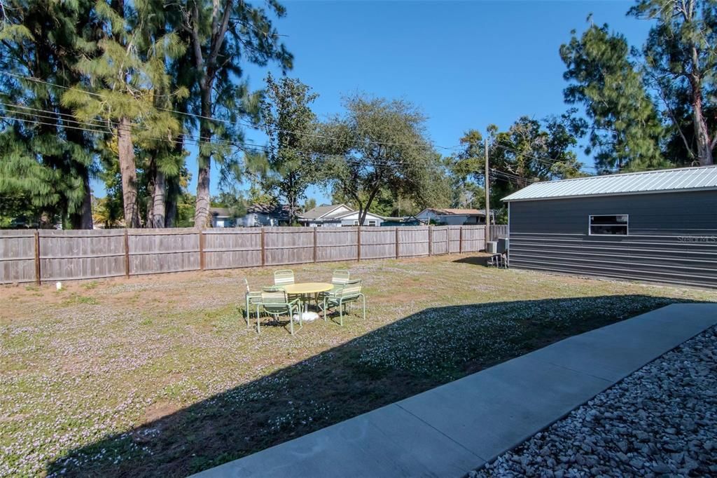 Active With Contract: $534,000 (3 beds, 2 baths, 1477 Square Feet)