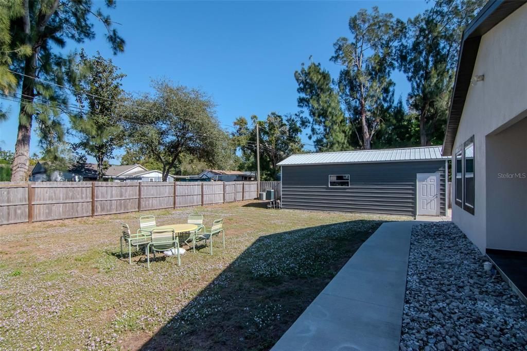 Active With Contract: $534,000 (3 beds, 2 baths, 1477 Square Feet)