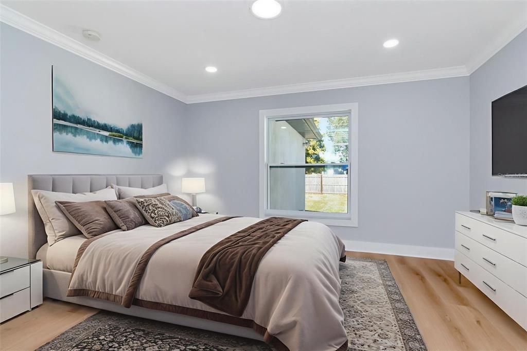 Active With Contract: $534,000 (3 beds, 2 baths, 1477 Square Feet)