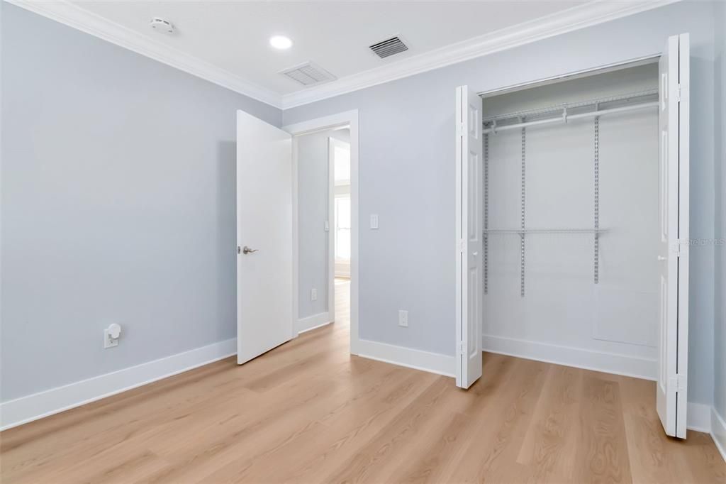 Active With Contract: $534,000 (3 beds, 2 baths, 1477 Square Feet)