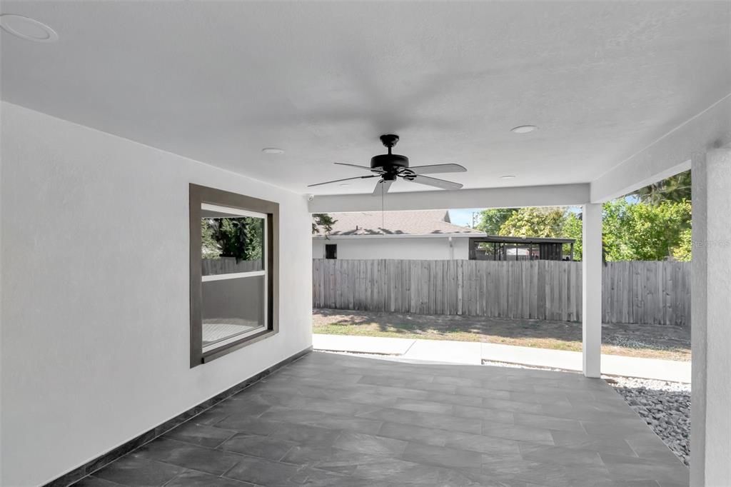 Active With Contract: $534,000 (3 beds, 2 baths, 1477 Square Feet)