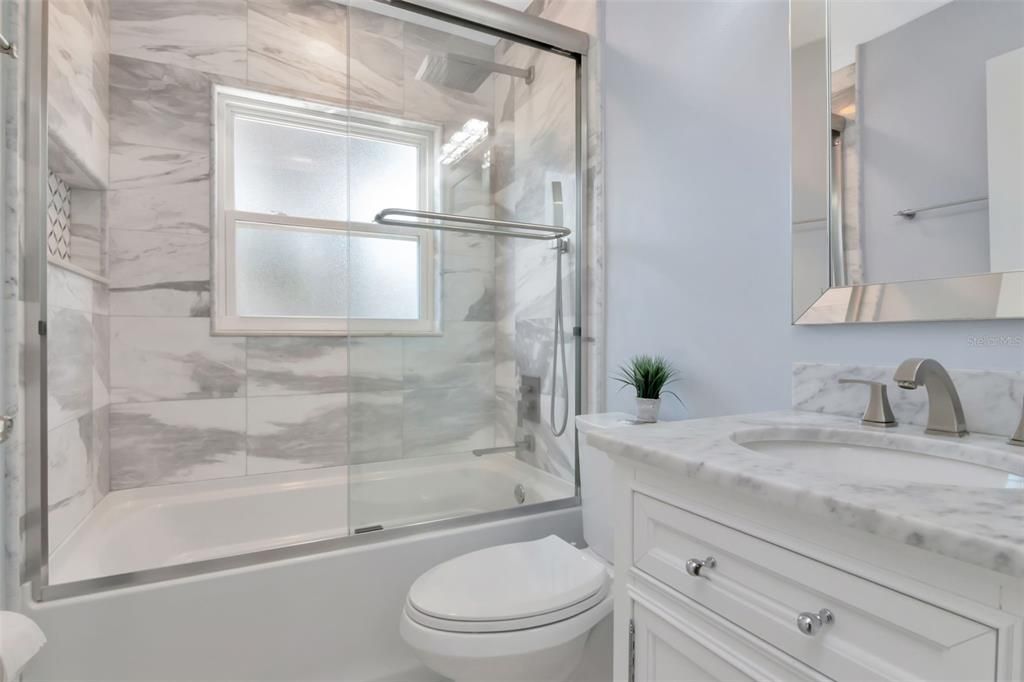 Active With Contract: $534,000 (3 beds, 2 baths, 1477 Square Feet)