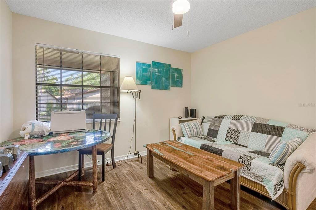 For Sale: $279,900 (2 beds, 2 baths, 1425 Square Feet)