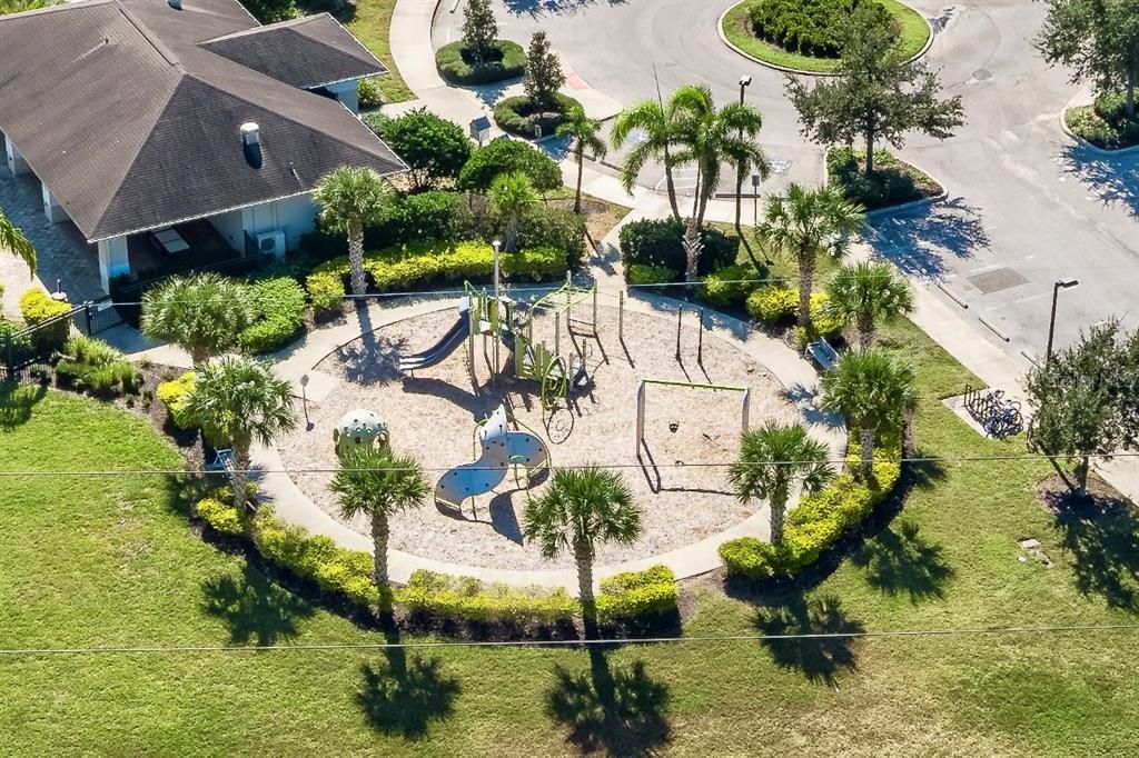 En Venta: $365,000 (3 camas, 2 baños, 1980 Pies cuadrados)