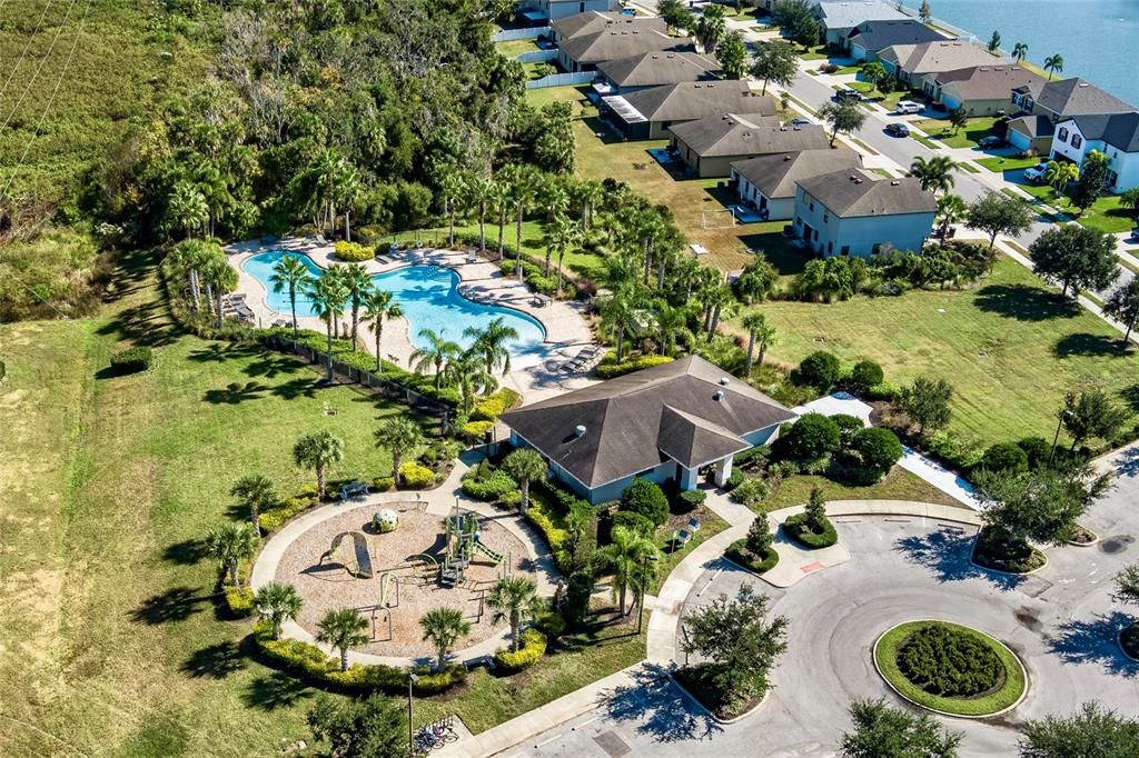 En Venta: $365,000 (3 camas, 2 baños, 1980 Pies cuadrados)