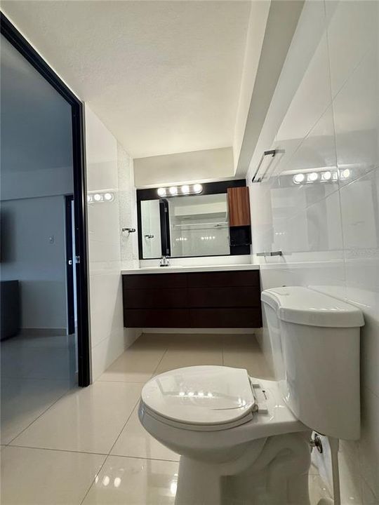 待售: $1,785,000 (3 贝兹, 2 浴室, 1913 平方英尺)