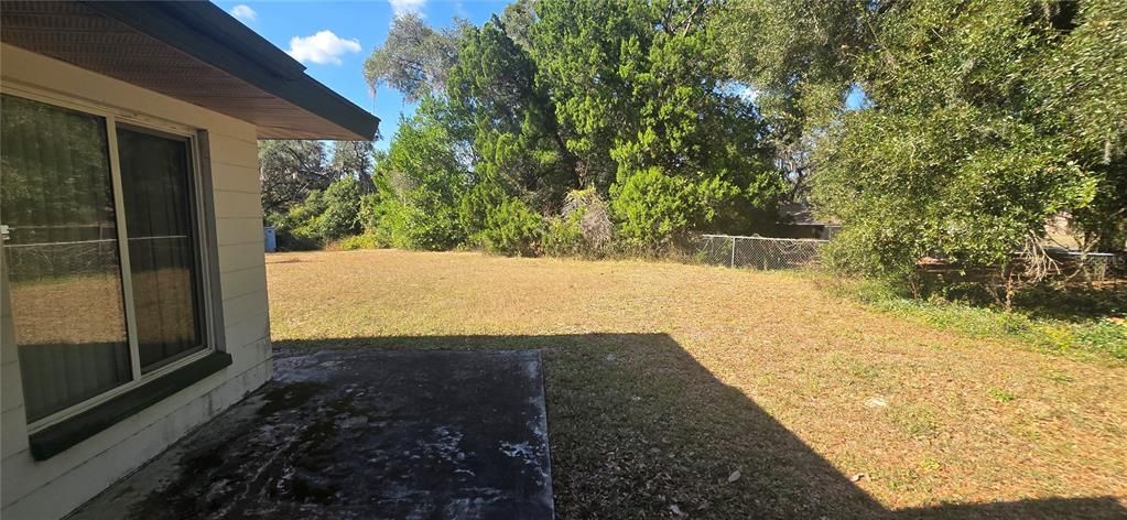 For Sale: $178,500 (3 beds, 2 baths, 1565 Square Feet)