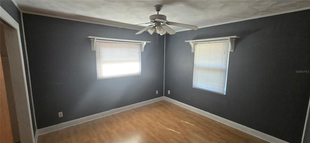 For Sale: $178,500 (3 beds, 2 baths, 1565 Square Feet)