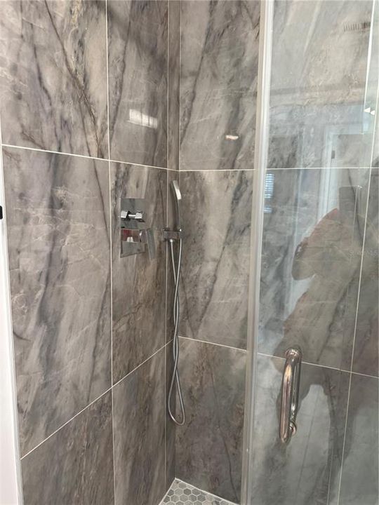 For Rent: $2,700 (3 beds, 2 baths, 1600 Square Feet)