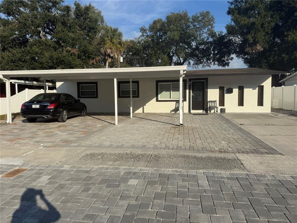 For Rent: $2,700 (3 beds, 2 baths, 1600 Square Feet)