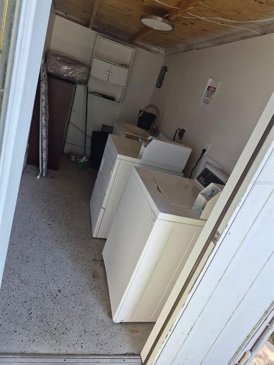 For Rent: $2,700 (3 beds, 2 baths, 1600 Square Feet)